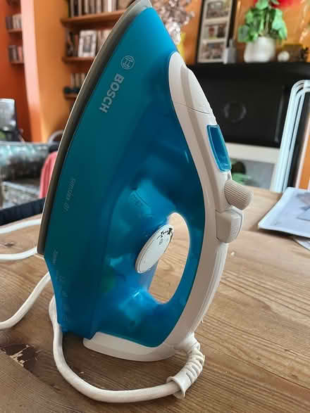 Photo of free Bosch Iron (Cambridge CB1 (Romsey)) #1