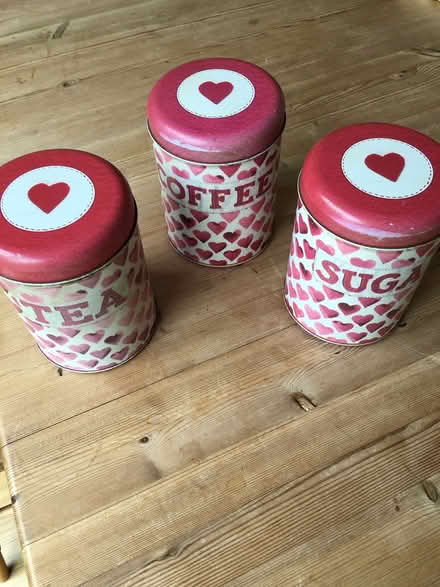 Photo of free Emma Bridgewater Hearts Tins (LE7 9 Scraptoft) #1
