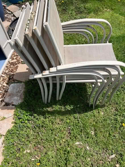 Photo of free 5 patio chairs (Lombard) #1