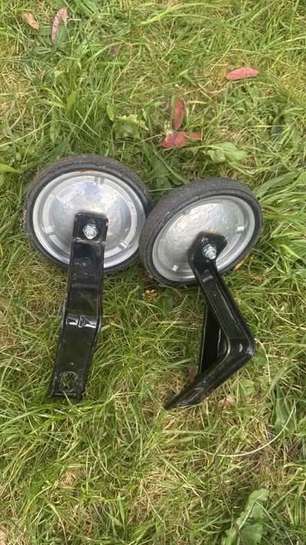 Photo of free Bike stabilisers (The Camp AL1) #1