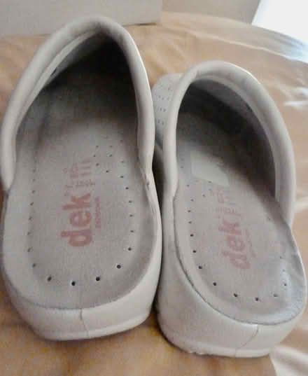 Photo of free Ladies size 5 White Leather clogs (r d and e wonford) #2