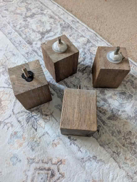 Photo of free 4 oak furniture legs (Gracemount EH17) #2