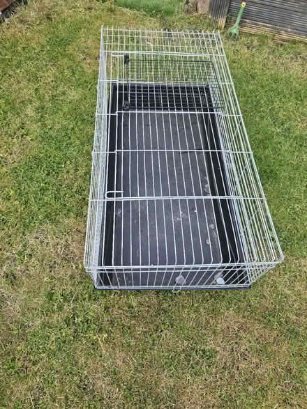 Photo of free Rabbit Hutch (Droylsden M43) #1