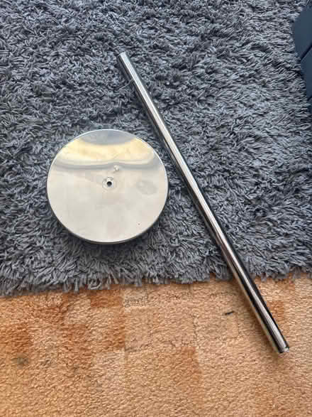 Photo of free Metal loo roll holder (Hilsea) #1