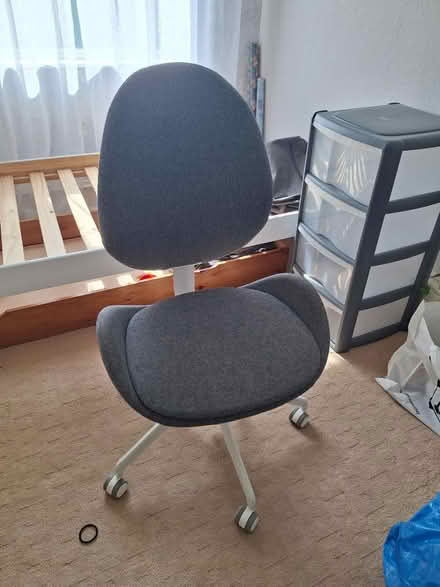Photo of free Office chair (Le142dx) #1