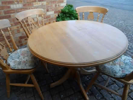 Photo of free Round dining table (Benson OX10) #1
