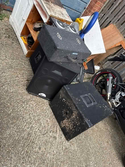 Photo of free Old dj stuff (SG1) #1