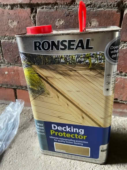 Photo of free 1/3 tin Ronseal decking protector (S11 Greystones) #1