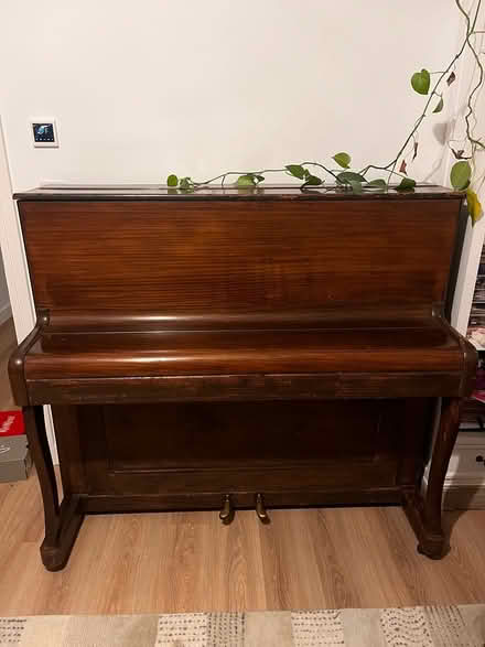 Photo of free Piano (CM17) #2
