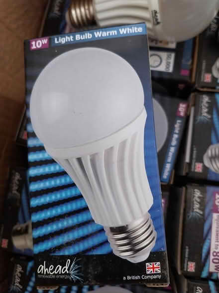 Photo of free Energy saving light bulbs (AL7 Welwyn Garden City) #2