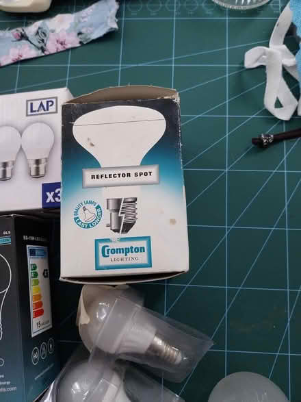 Photo of free Energy saving light bulbs (AL7 Welwyn Garden City) #4