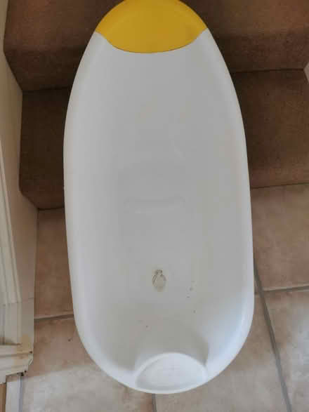 Photo of free Baby bath (RH13) #2