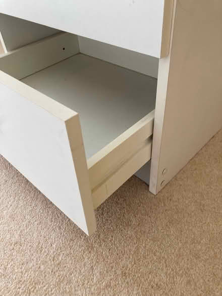 Photo of free White small chest of drawers (Cumnor OX2) #4