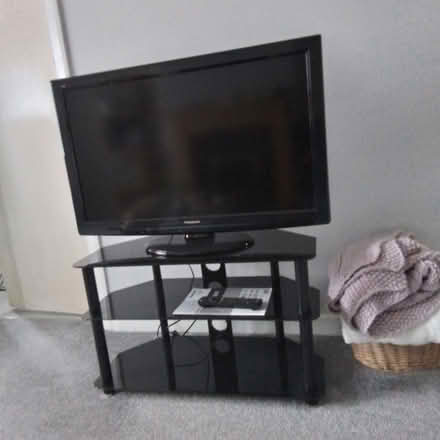 Photo of free Panasonic viera tv and stand (Bursledon) #1