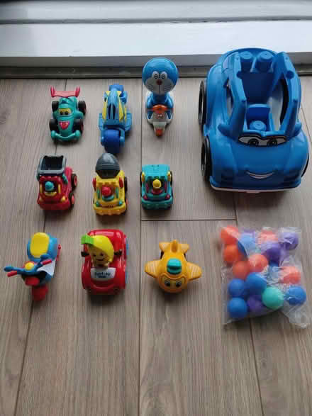 Photo of free Toys (TW7 Osterly) #1