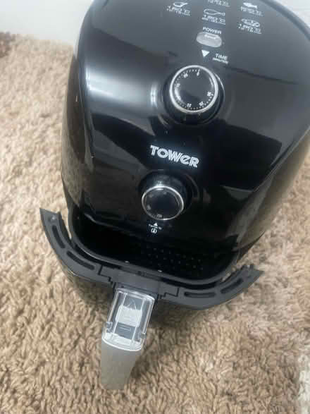Photo of free Air fryer (L21 1br) #2