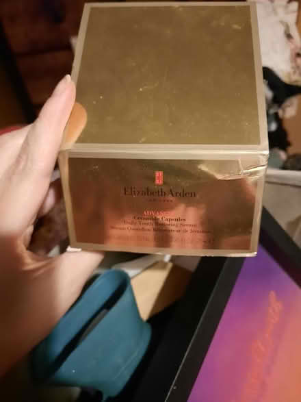 Photo of free Elizabeth Arden Ceramide capsules (L19 Garston) #2