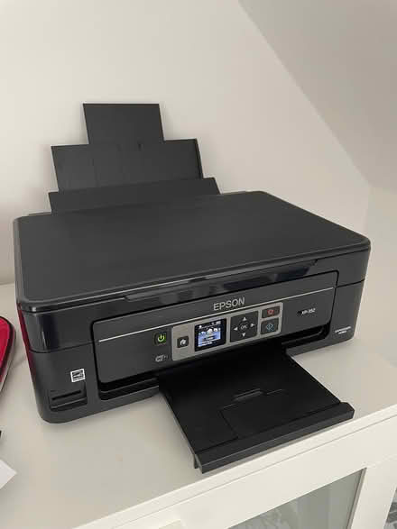 Photo of free Epsom Printer XP-352 (Faulty?) (CR2) #1