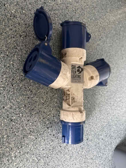 Photo of free 3 way electrical spitter for camping or filming etc (NW10) #1