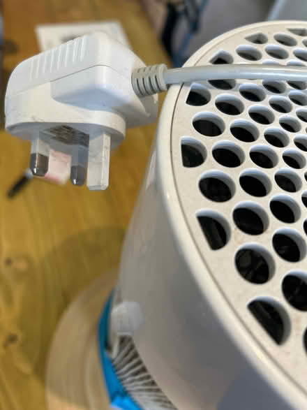 Photo of free Air Purifier- Blue (Weighbridge FK9) #4