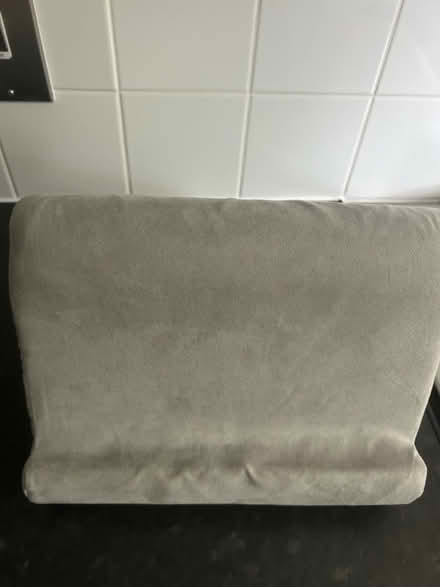 Photo of free Pillow pad for iPad/tablet (SS15 laindon) #2