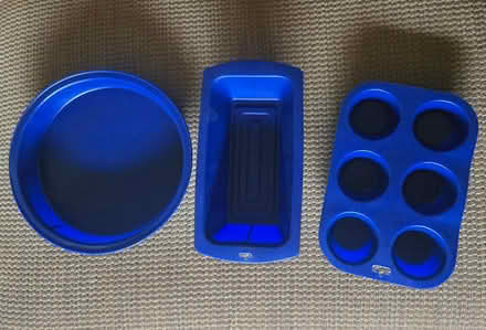 Photo of free Silicone bakeware (Near Odenton Elementary) #1