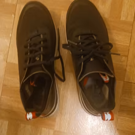 Photo of free Sneakers, 8. Women's. Black. Med (West Village by 10 Downing St) #1