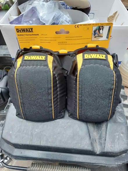 Photo of free DeWalt Knee pads (EN8) #1