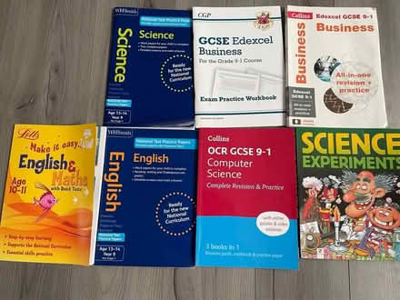 Photo of free Various revision books (Mill Hill NW7) #1
