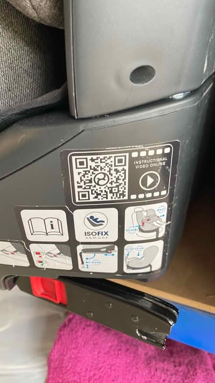 Photo of free Cybex Platinum Isofix Car Seat (Wrecclesham GU10) #2