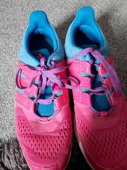 Photo of free Adidas ladies trainers (Chesser EH14) #4