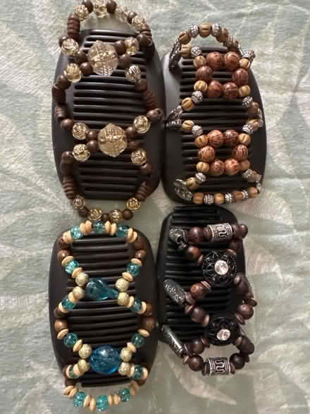 Photo of free 4 x slide hair combs (Ashford TW15) #1