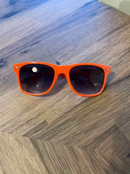 Photo of free Orange Sunglasses (GL50) #1
