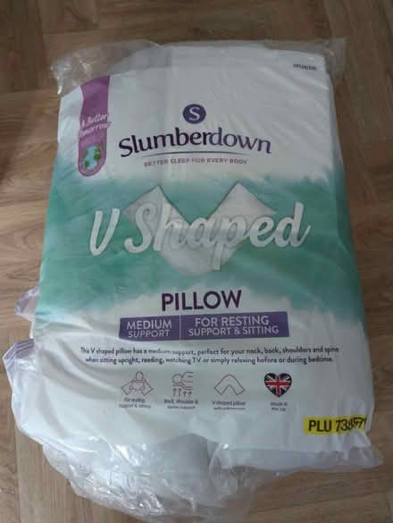 Photo of free Slumberdown V Shaped Pillow (EN11 - Hoddesdon) #1