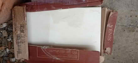 Photo of free 7x cream marble effect tiles (Bretton) #1