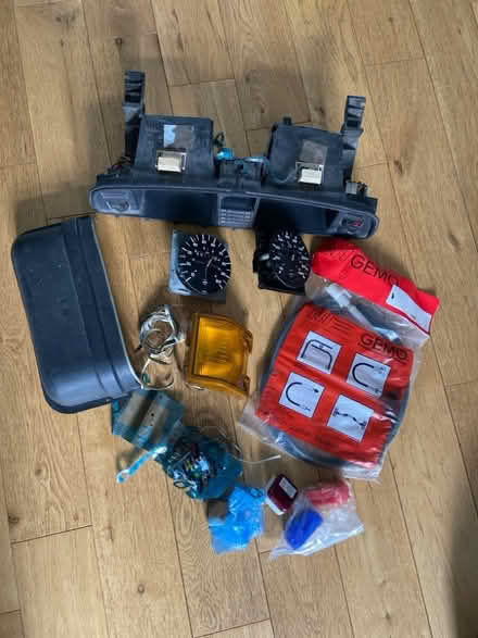 Photo of free VW Campervan T25 parts (Chapel End E17) #1