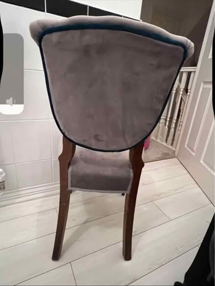 Photo of free Vintage upholstered chair (Albert Village) #3