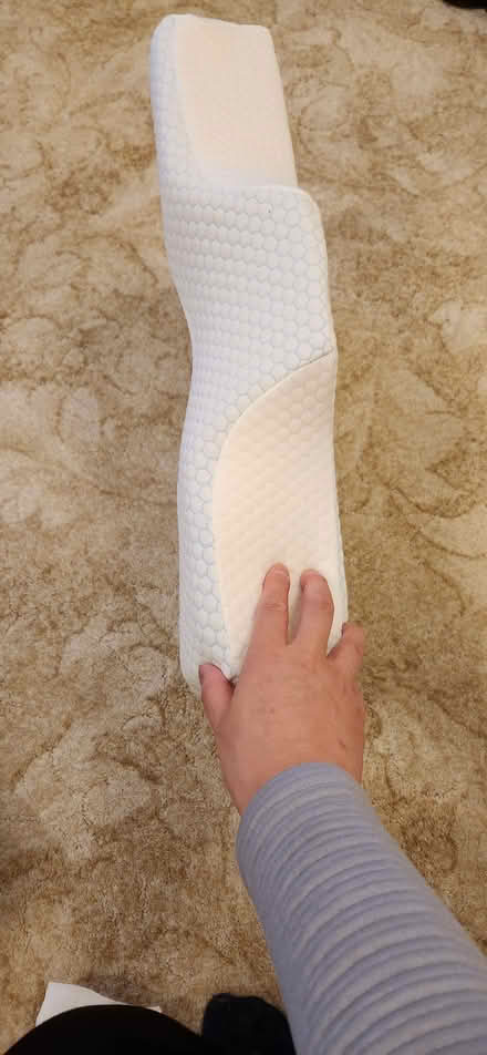 Photo of free New pillow (CR2) #4