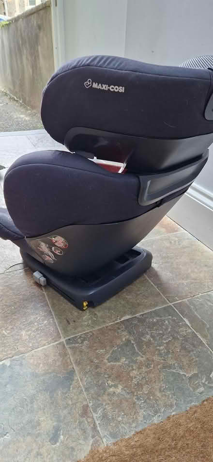 Photo of free Maxi cosi rodifix car seat (Redland Bristol, BS6) #2