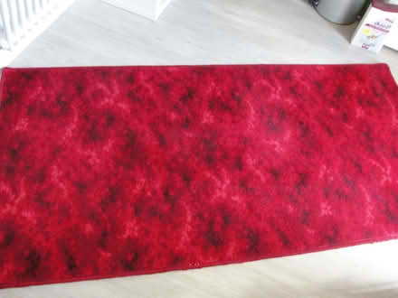 Photo of free Wool rug (Oakwood Park EN2) #1