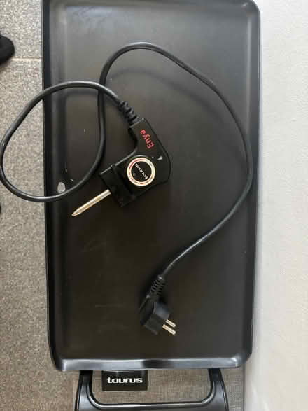 Photo of free Flat electric grill (Bexleyheath) #3