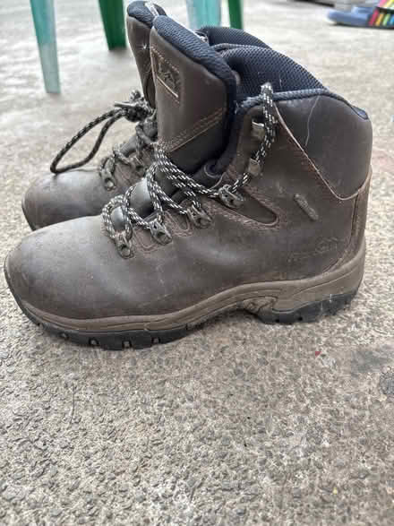 Photo of free Leather hiking boots size 3 (M20 east didsbury) #3