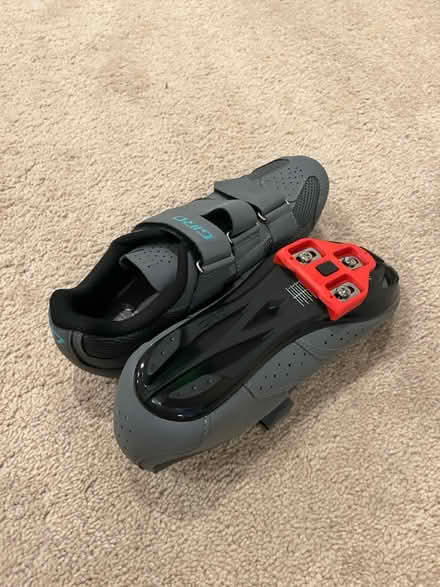 Photo of free Brand new women’s bike shoes (Kensington) #2