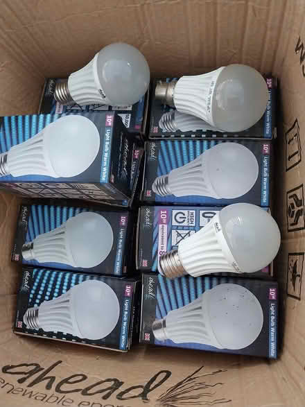 Photo of free Energy saving light bulbs (AL7 Welwyn Garden City) #1