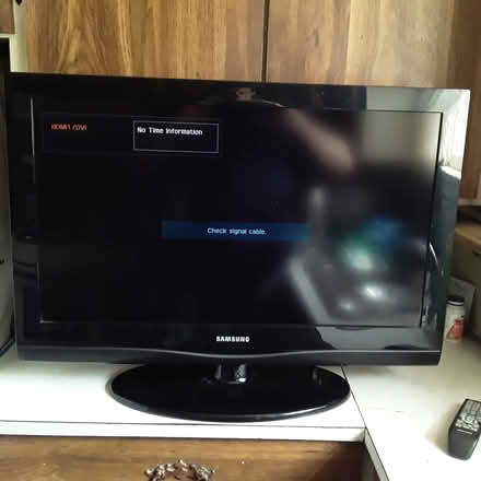 Photo of free Working Samsung 32 inch LCD tv (Westboro, 262 Duncairn Ave.) #1