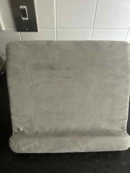 Photo of free Pillow pad for iPad/tablet (SS15 laindon) #4