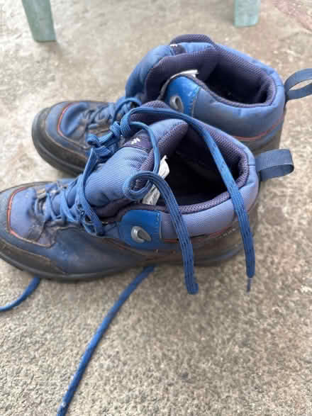 Photo of free Kids hiking boots - size 5 (M20 east didsbury) #2