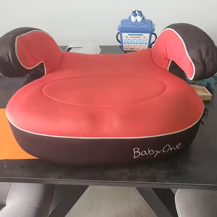 Photo of free Car booster seat (Mount Faber) #1