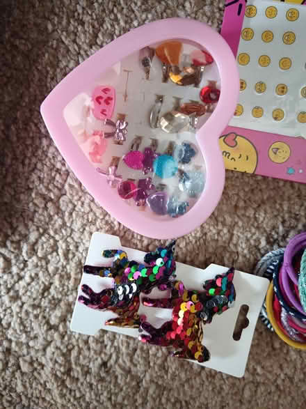 Photo of free Kids bits (Bennetts End, HP3) #4