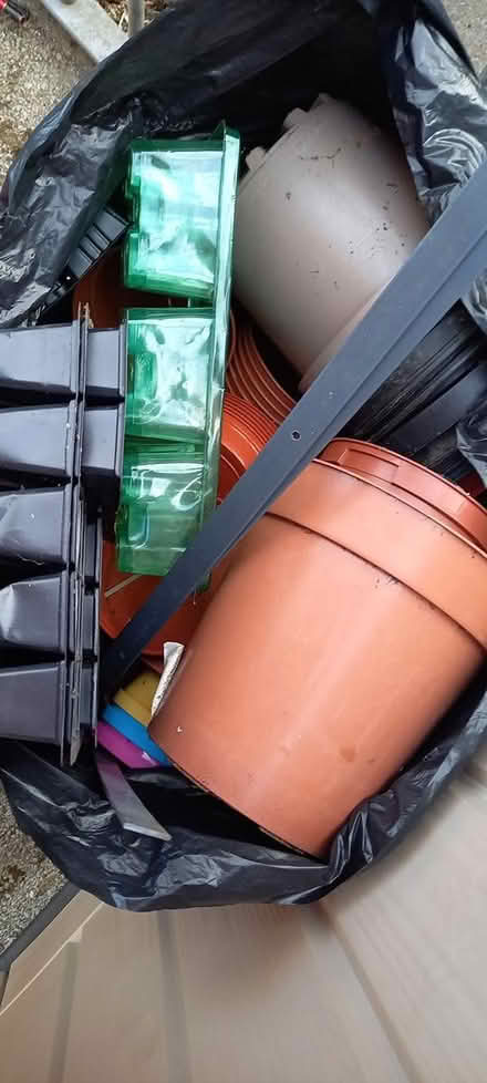 Photo of free Bag of plant pots (Cf23 8rr) #1